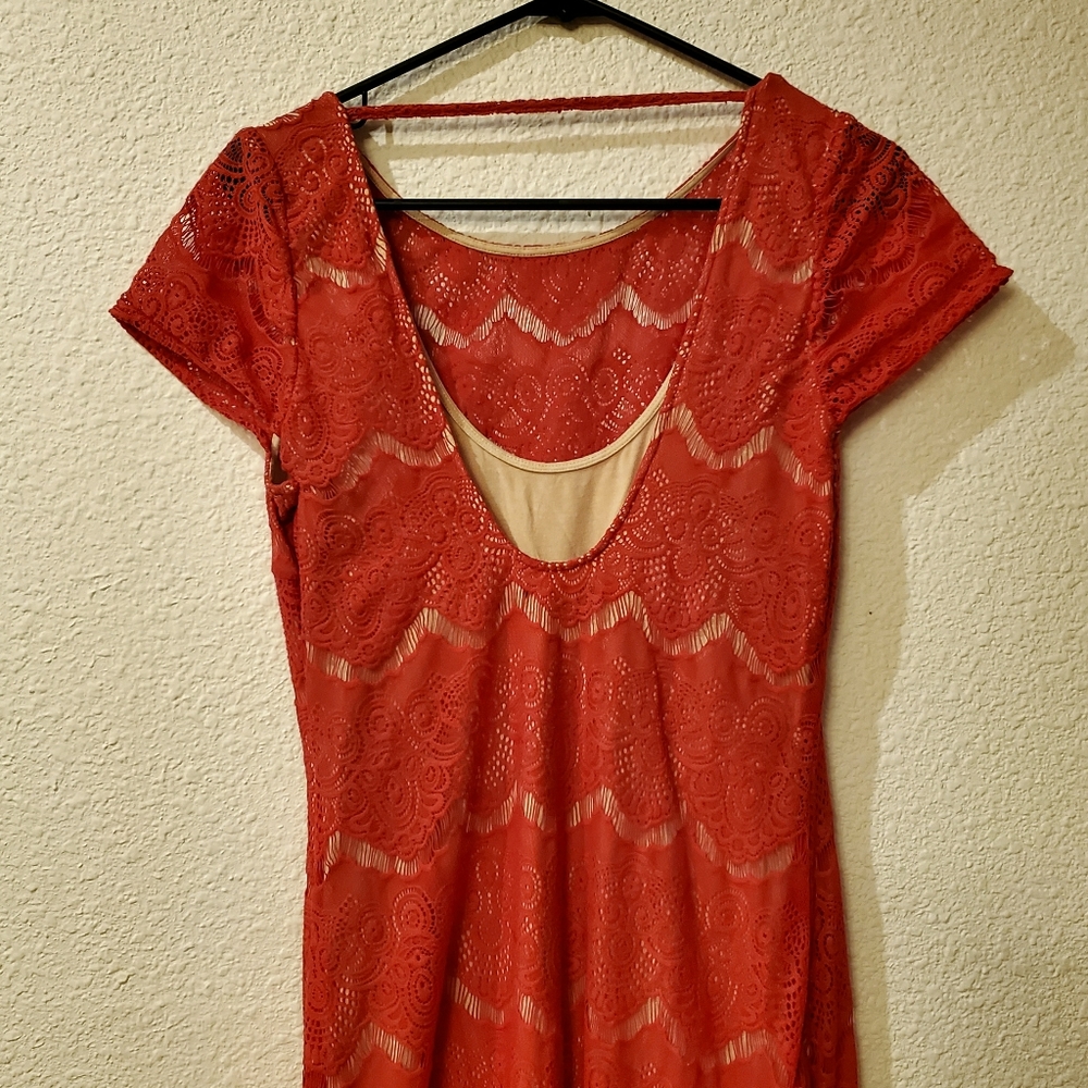 Bebe Lace Dress - Picture 3 of 4